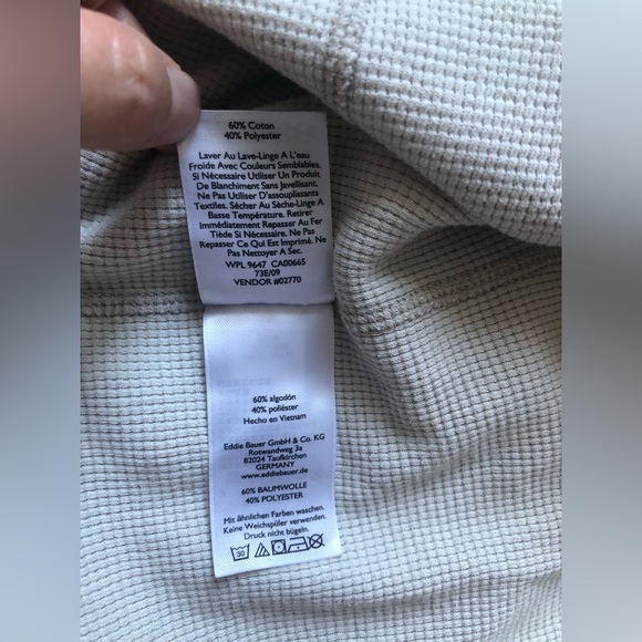 Eddie Bauer Men’s Gray Cream Sweater Crew Neck  Long Sleeve Size M - Picture 9 of 10